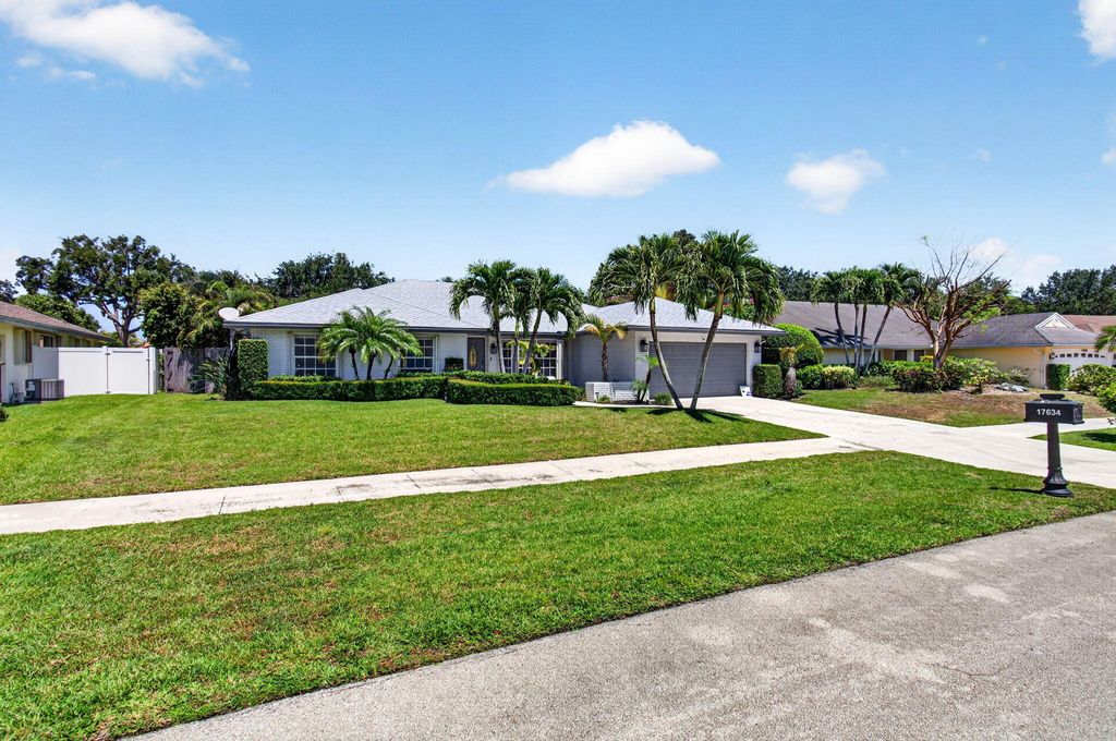 Photo of 17634 Lake Park Road, Boca Raton, FL 33487 (MLS # B26020422)