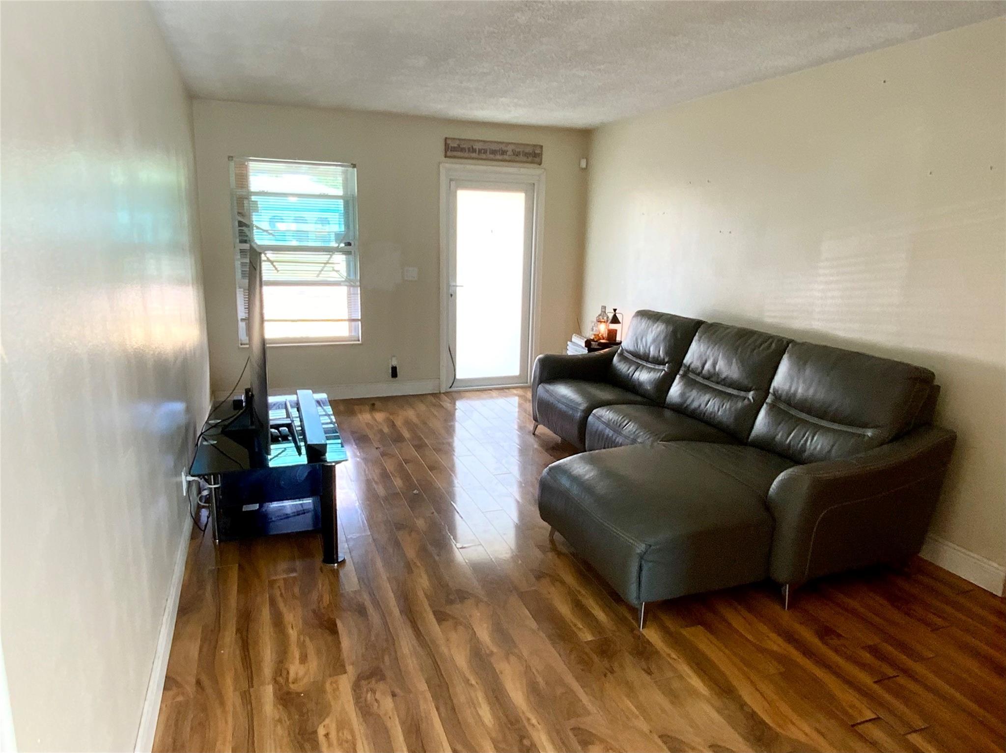 North Lauderdale Village - Residential