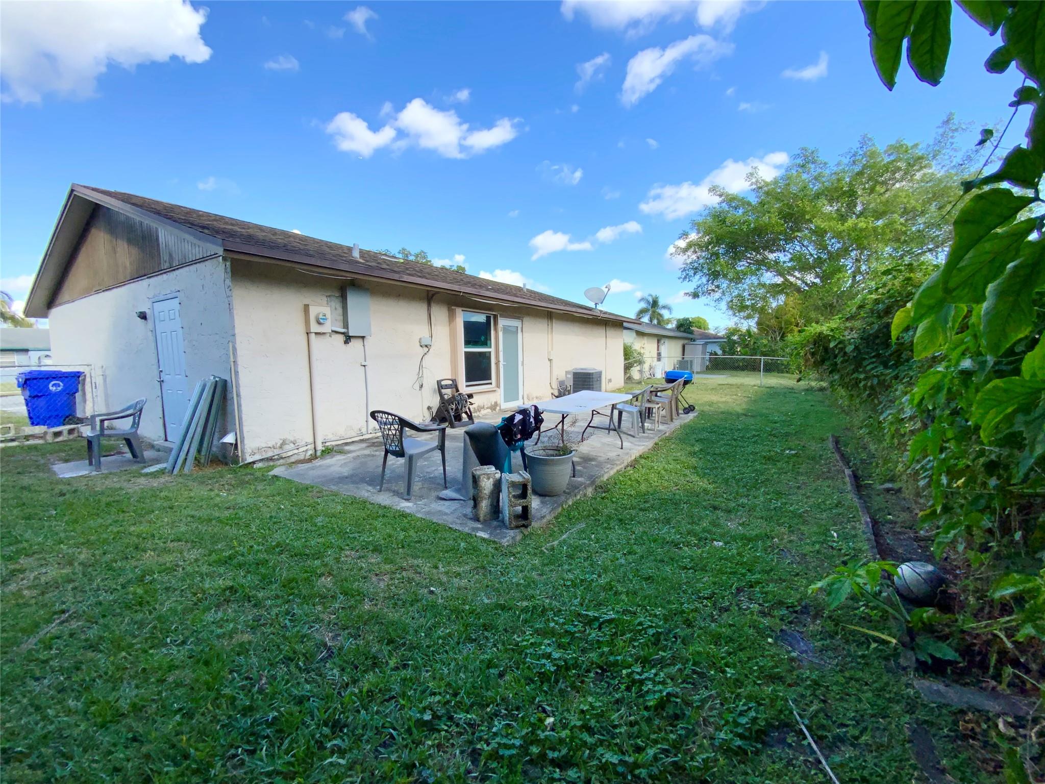 North Lauderdale Village - Residential