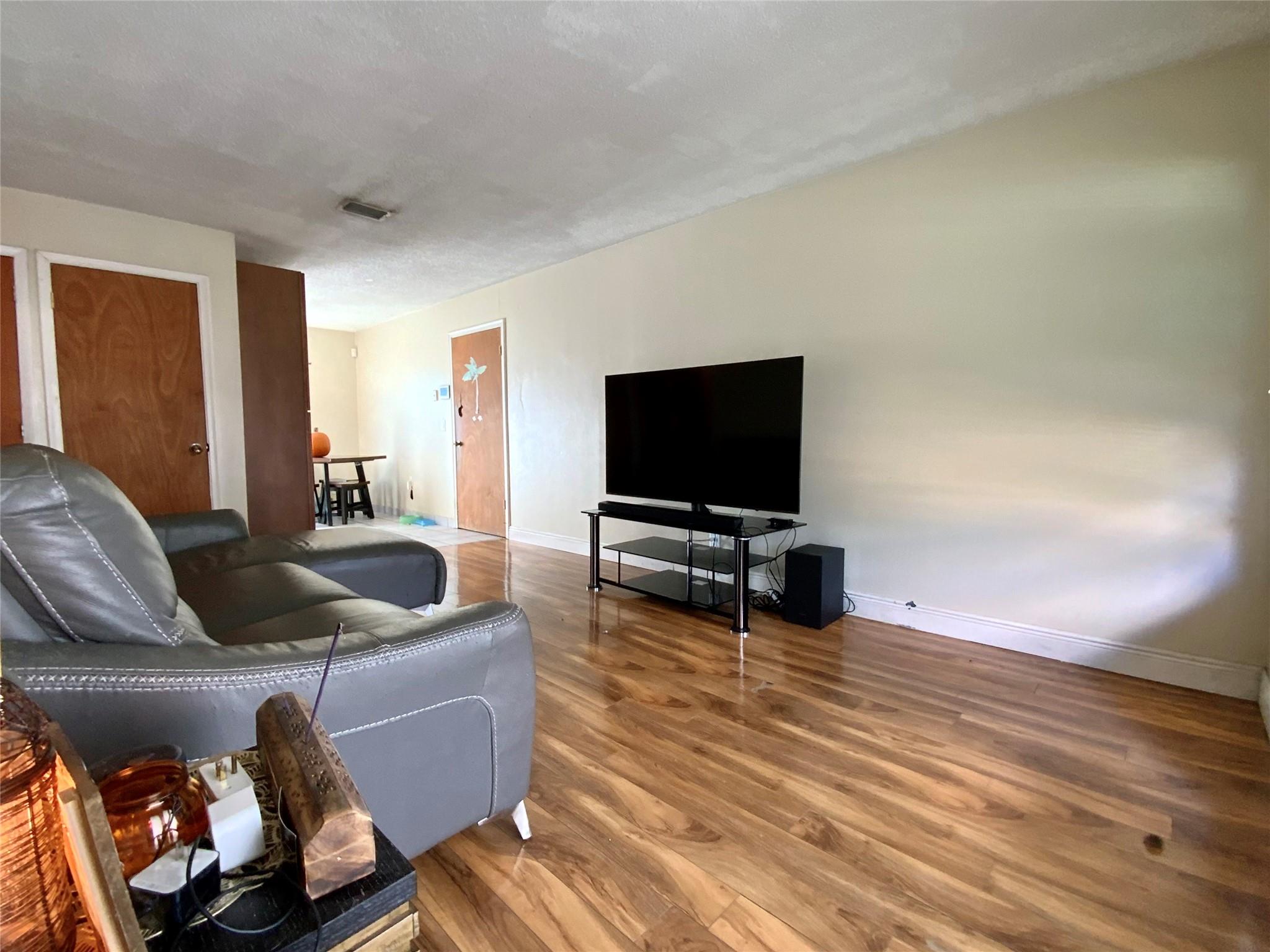 North Lauderdale Village - Residential