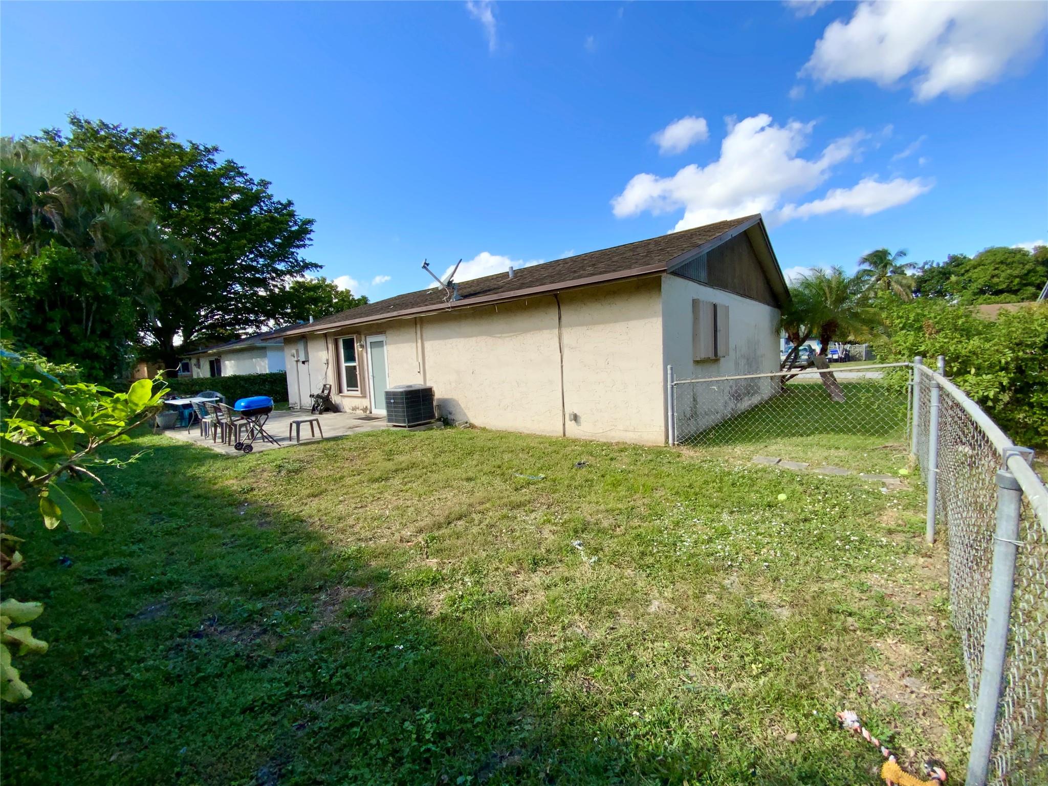 North Lauderdale Village - Residential