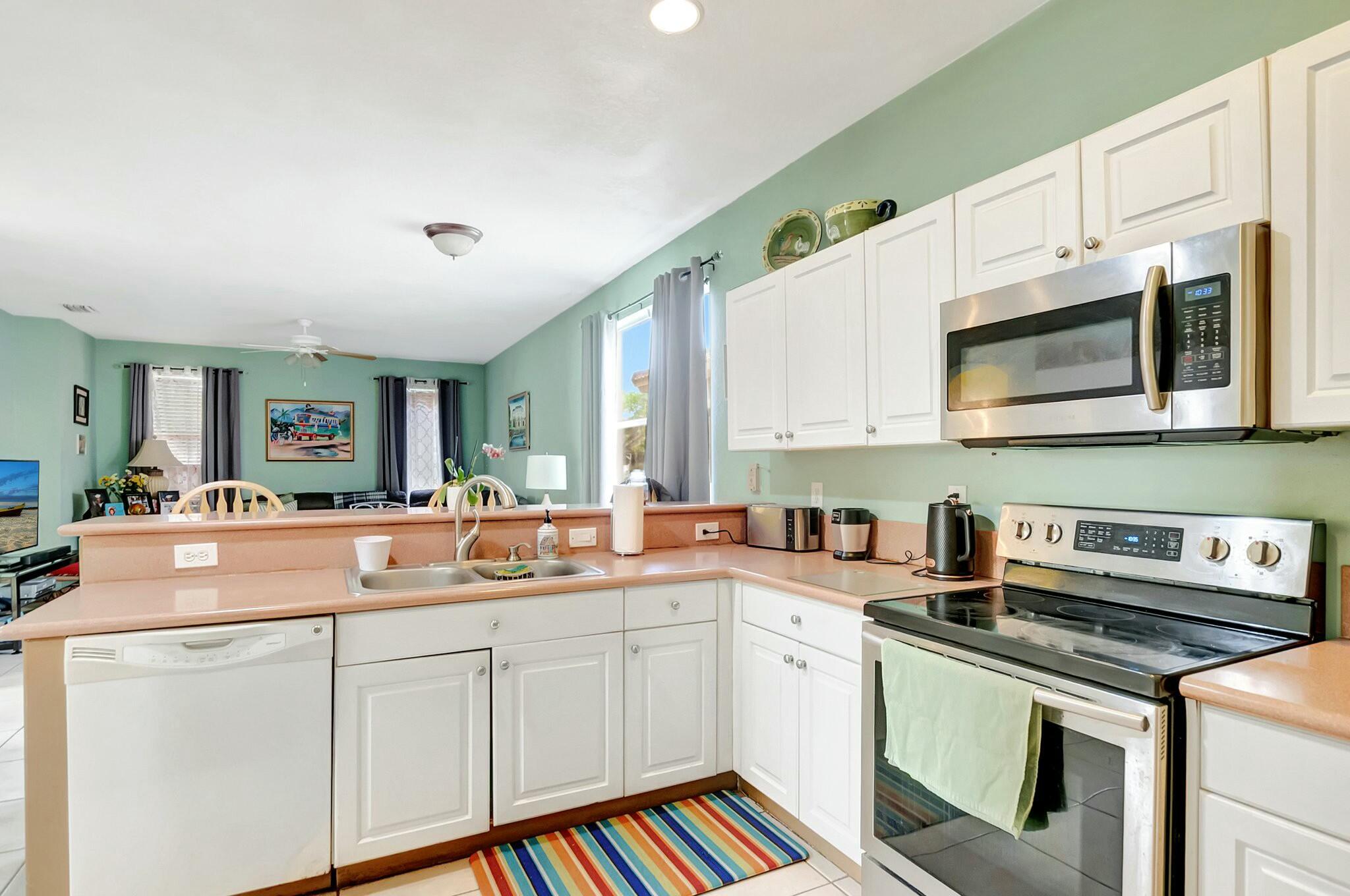 Regency Lakes - Residential