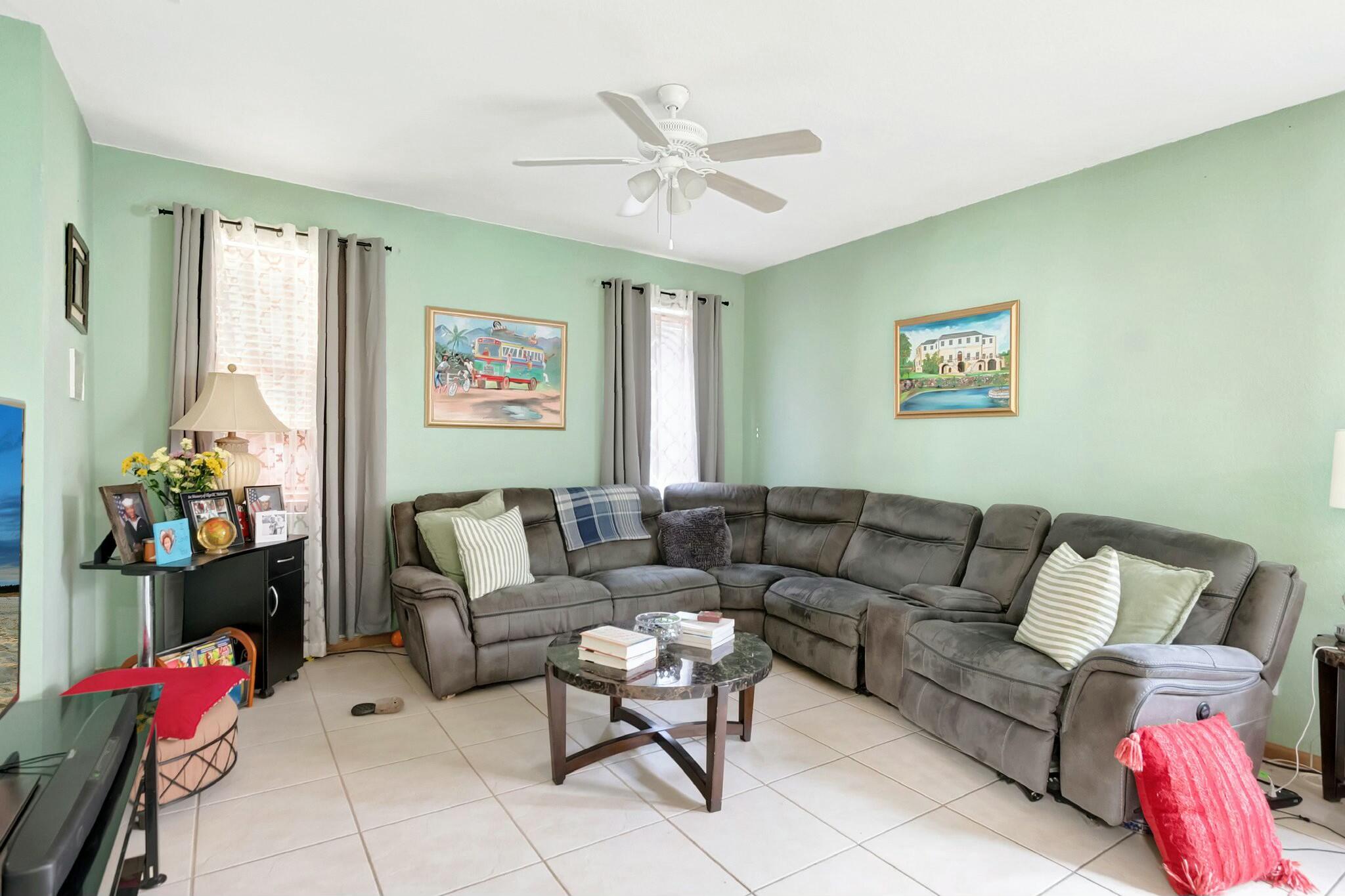 Regency Lakes - Residential