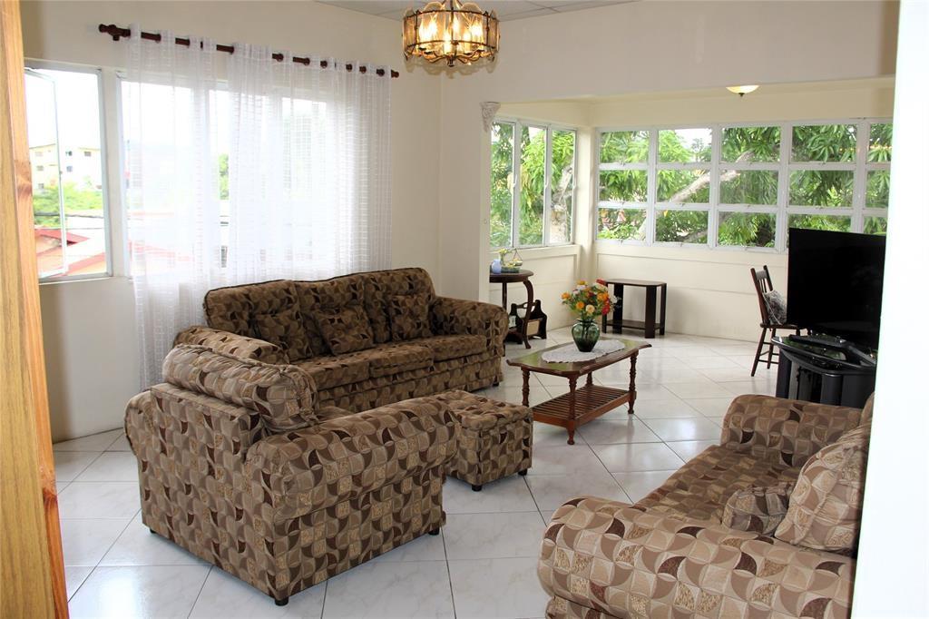 DUNCAN VILLAGE - Residential