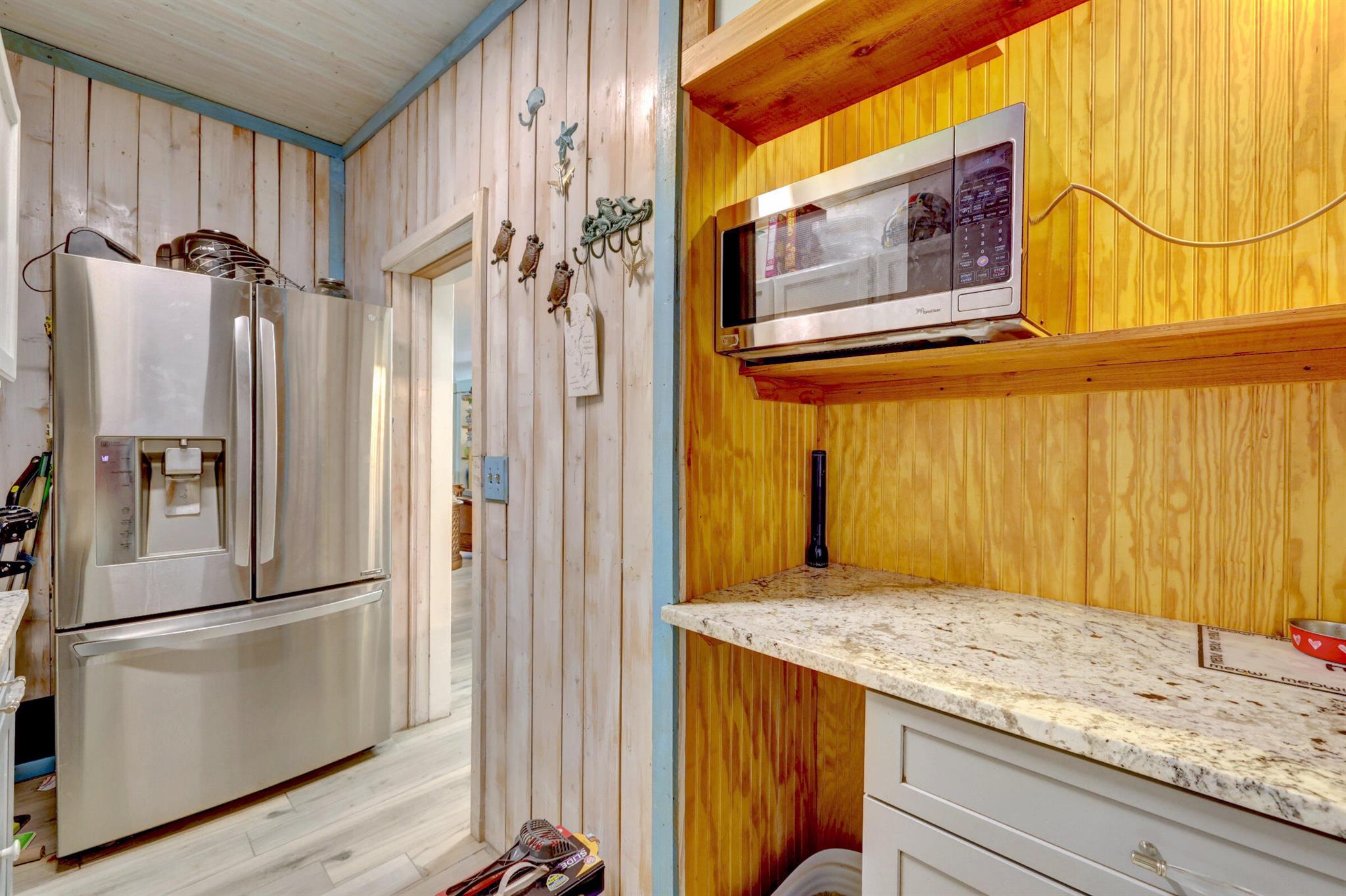 SURFSIDE UNIT 1 SUBDIVISI - Residential