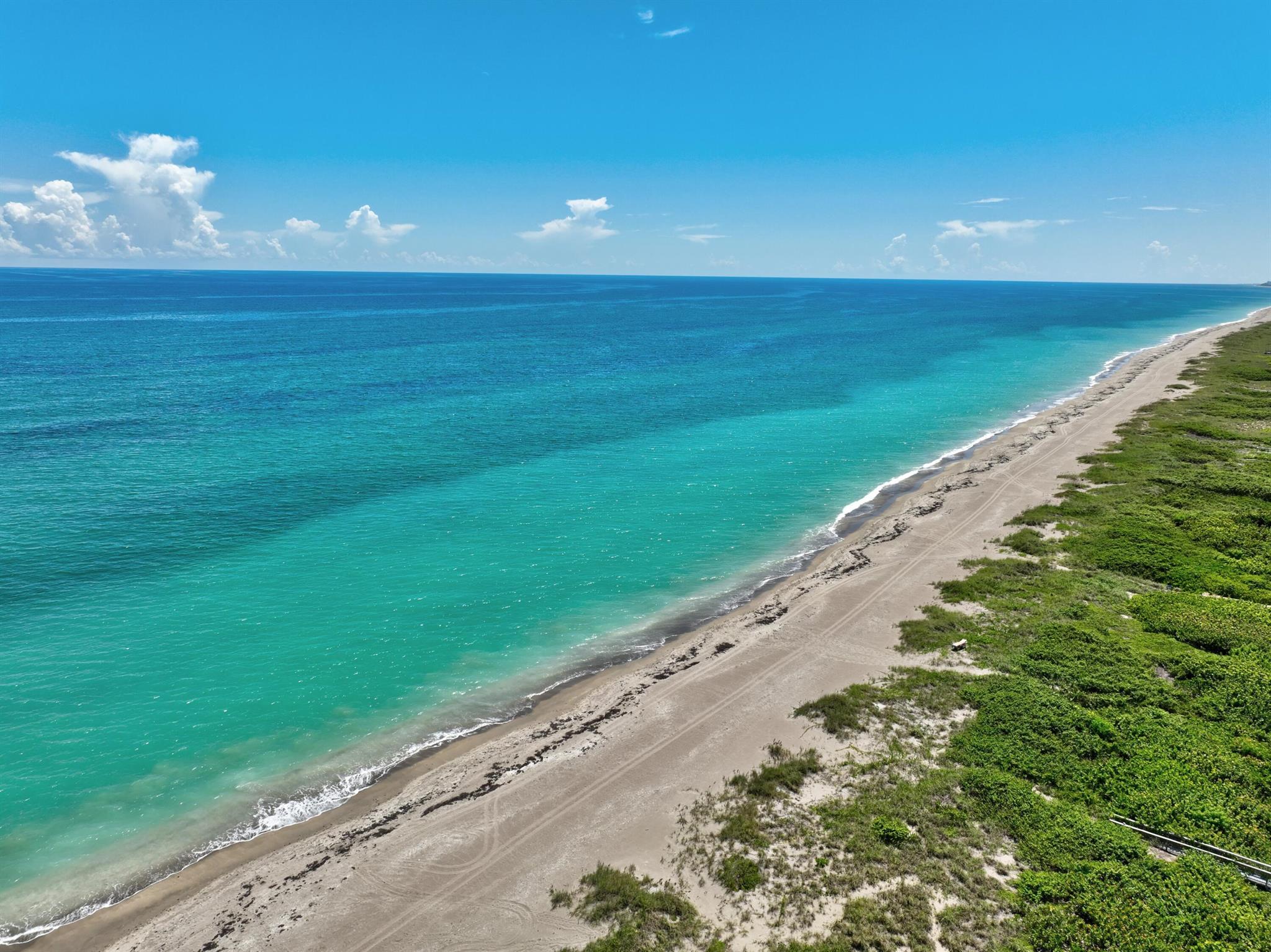 SURFSIDE UNIT 1 SUBDIVISI - Residential
