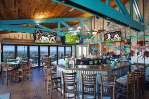 SURFSIDE UNIT 1 SUBDIVISI - Residential