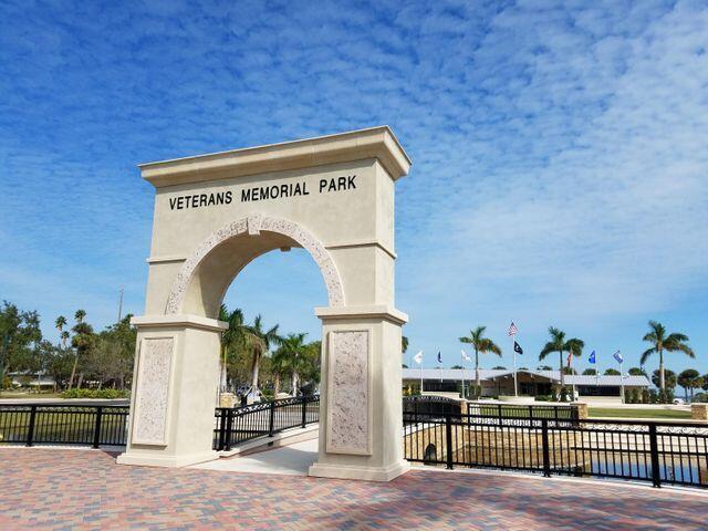 SURFSIDE UNIT 1 SUBDIVISI - Residential