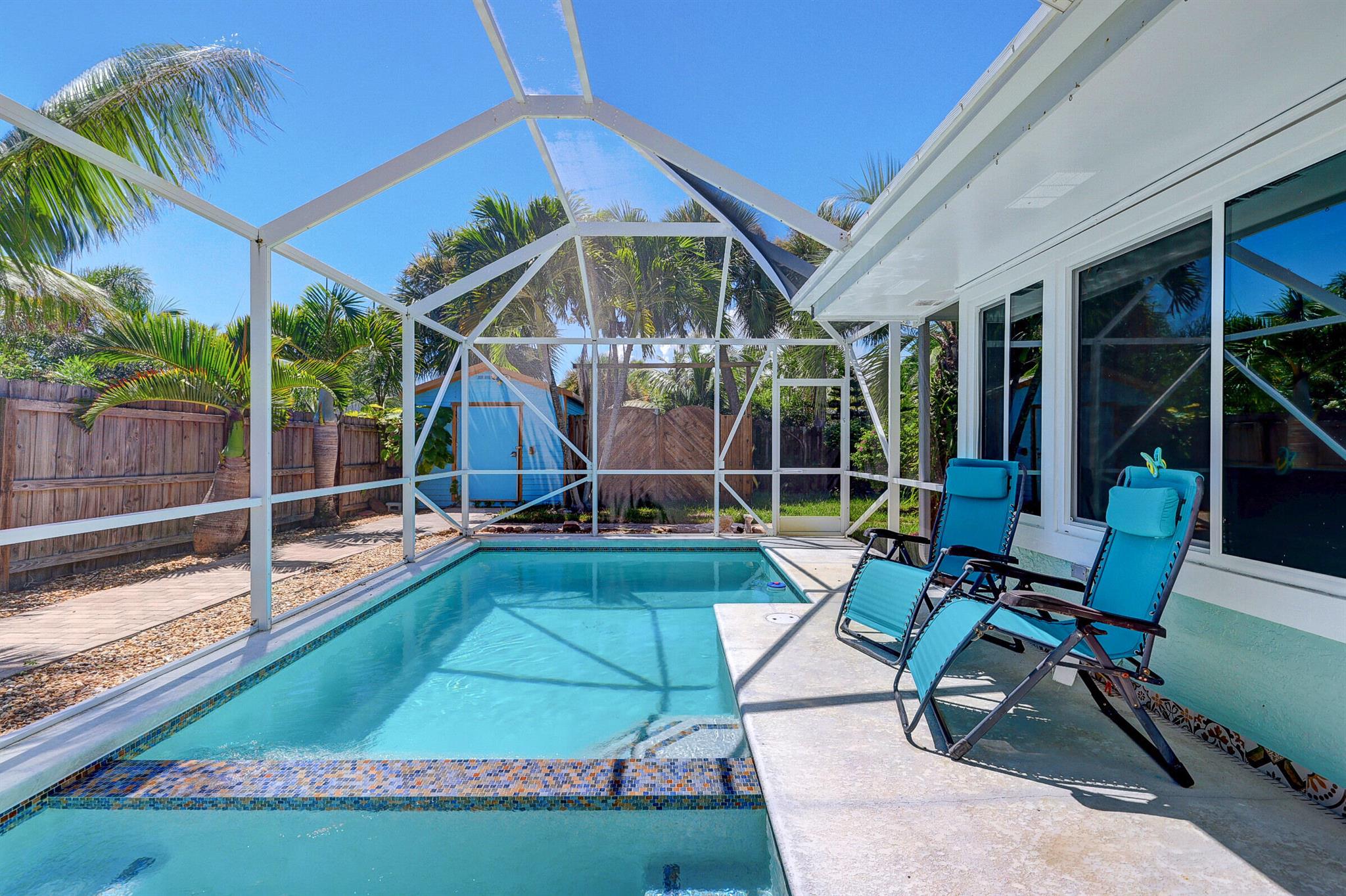 SURFSIDE UNIT 1 SUBDIVISI - Residential