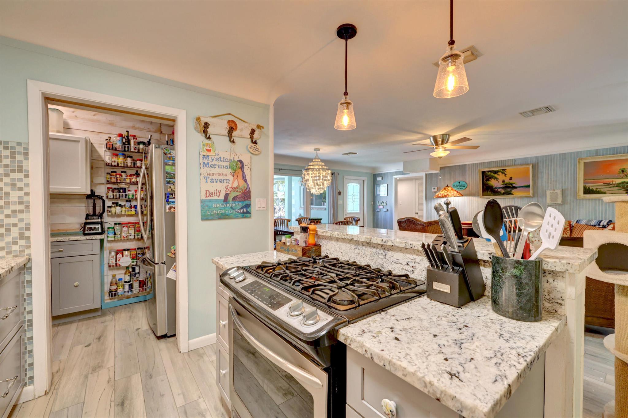 SURFSIDE UNIT 1 SUBDIVISI - Residential