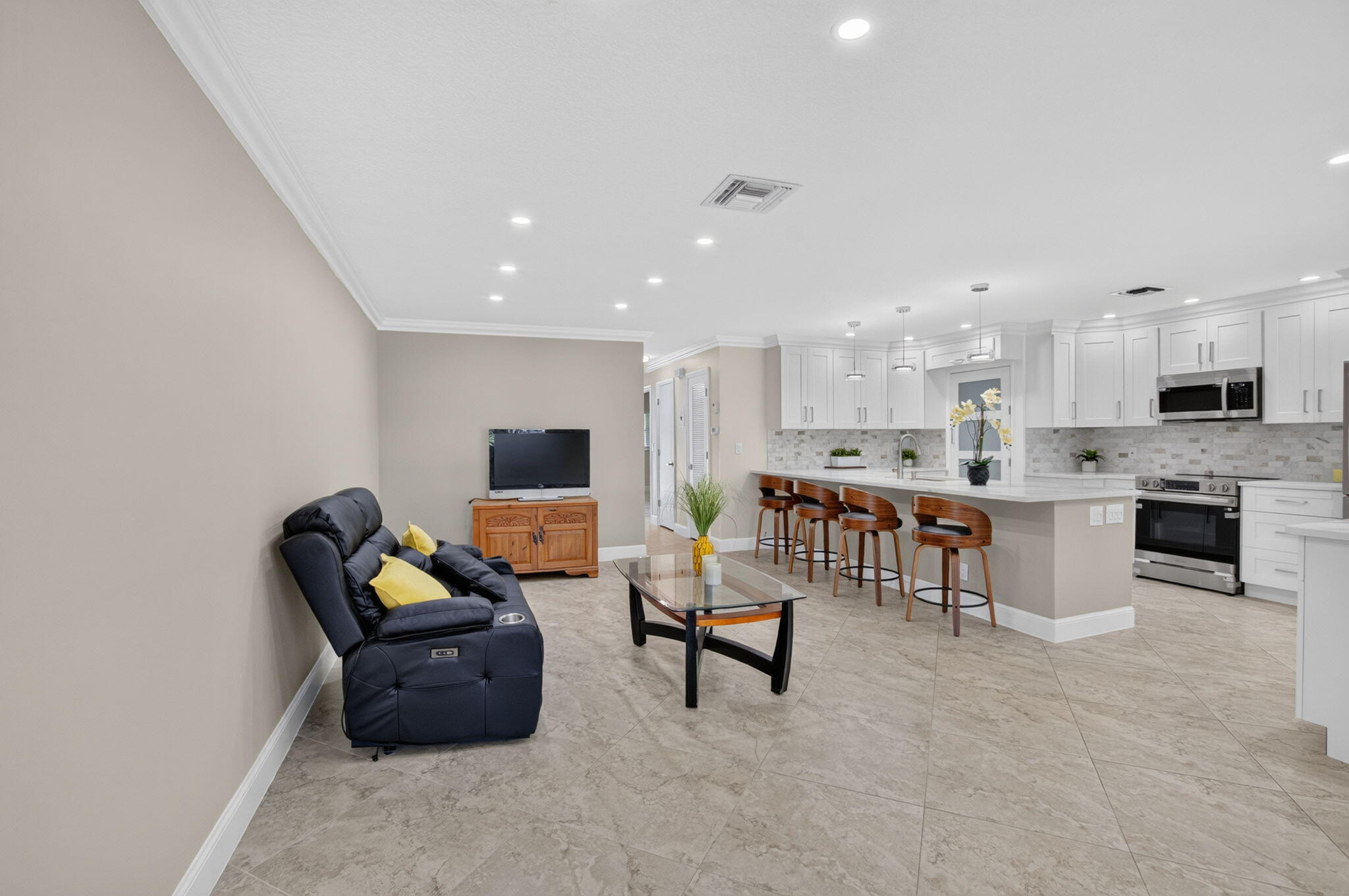 5790 WANDA Lane