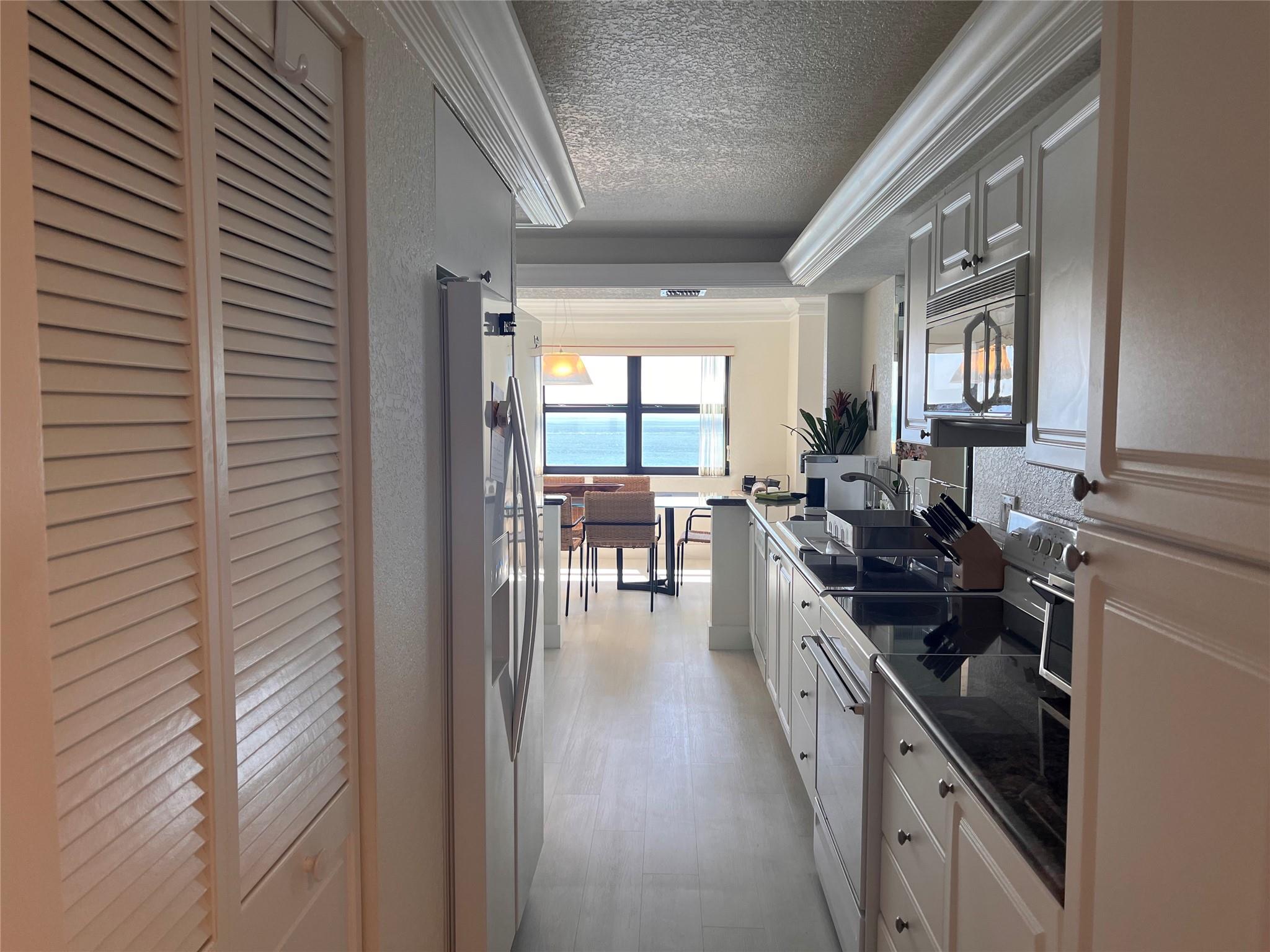 SEA RANCH CLUB CONDO - Residential Lease