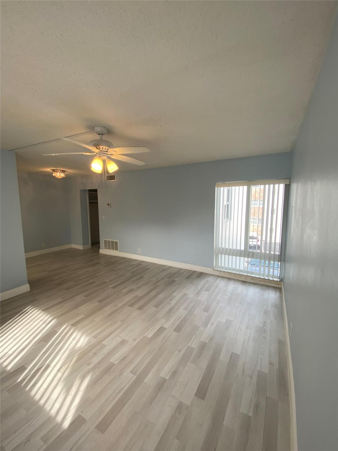 224 Hibiscus Avenue 260