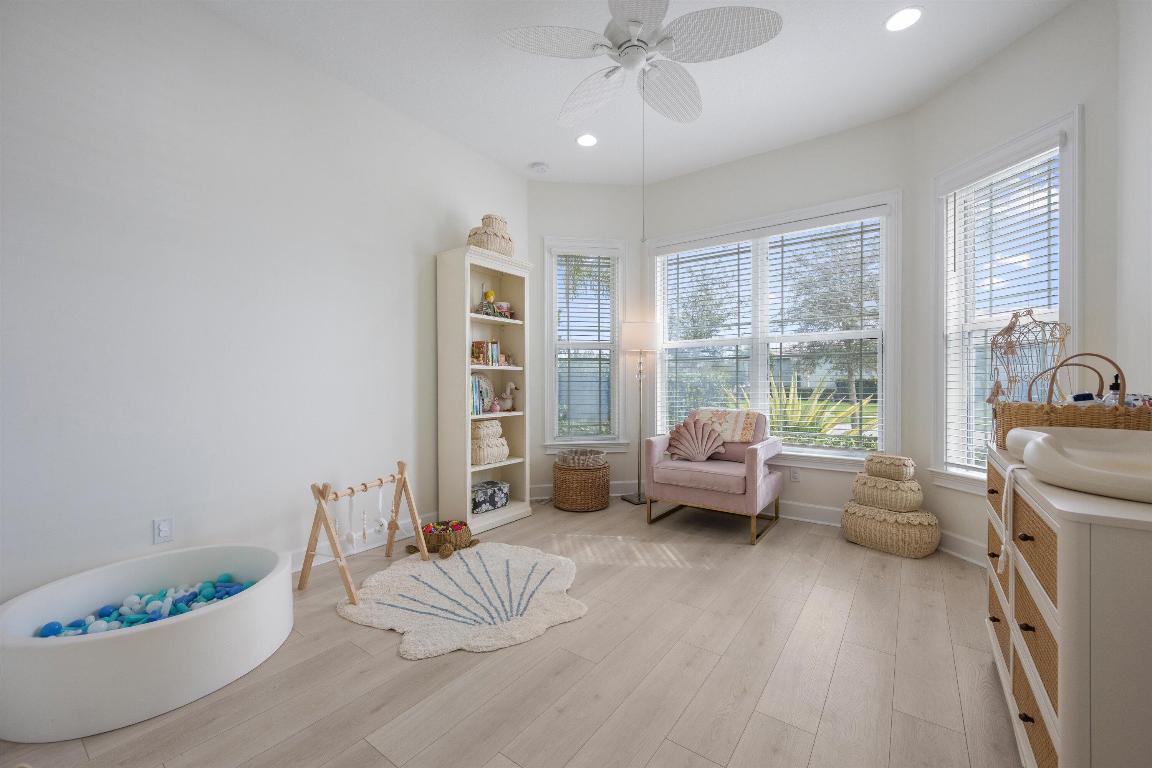 GROVES OF WESTLAKE - Residential