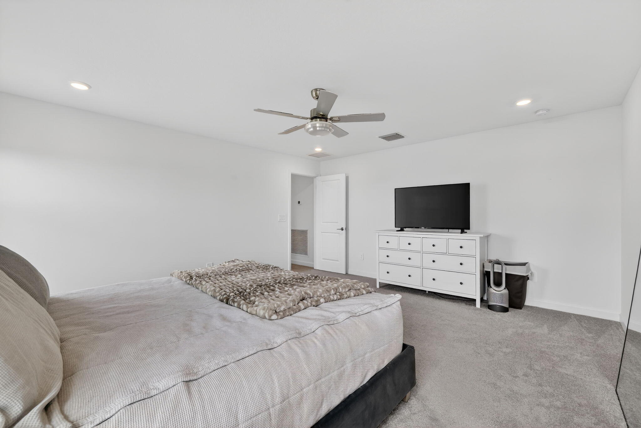 Central Park - Residential