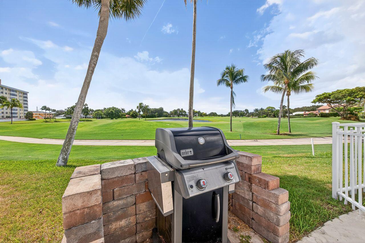 COUNTRY CLUB TERRACE CO-OP - Residential