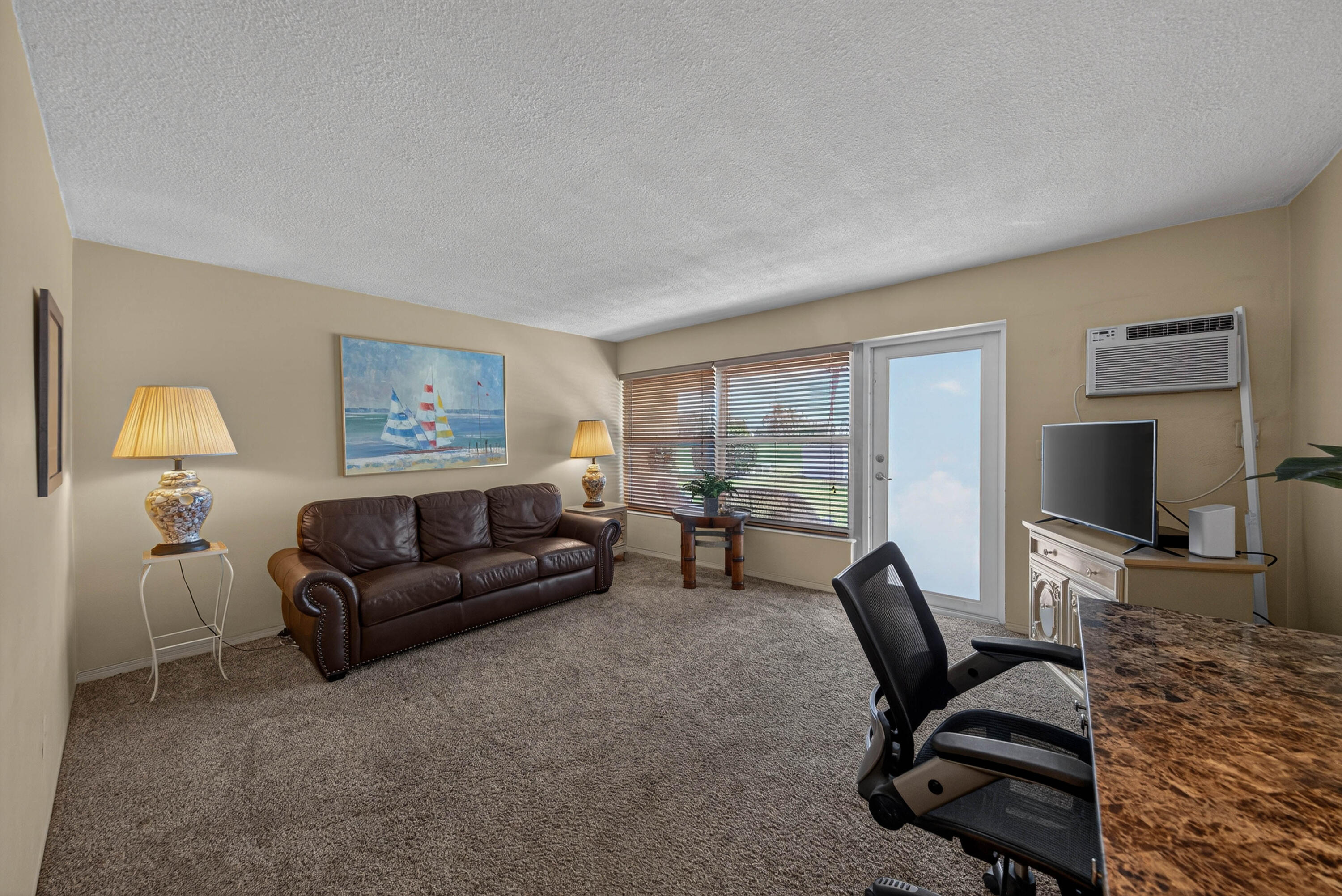 COUNTRY CLUB TERRACE CO-OP - Residential