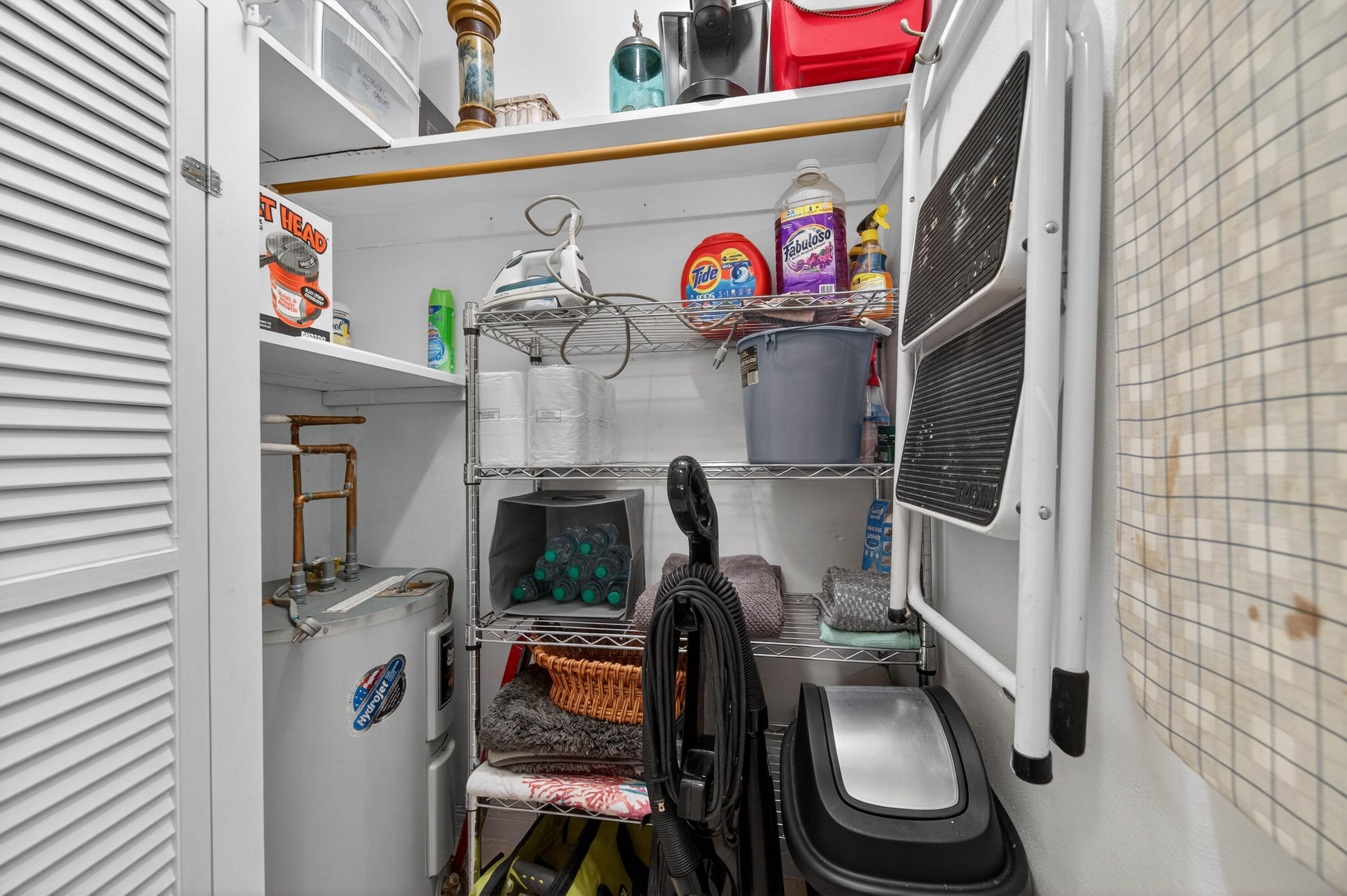 COUNTRY CLUB TERRACE CO-OP - Residential