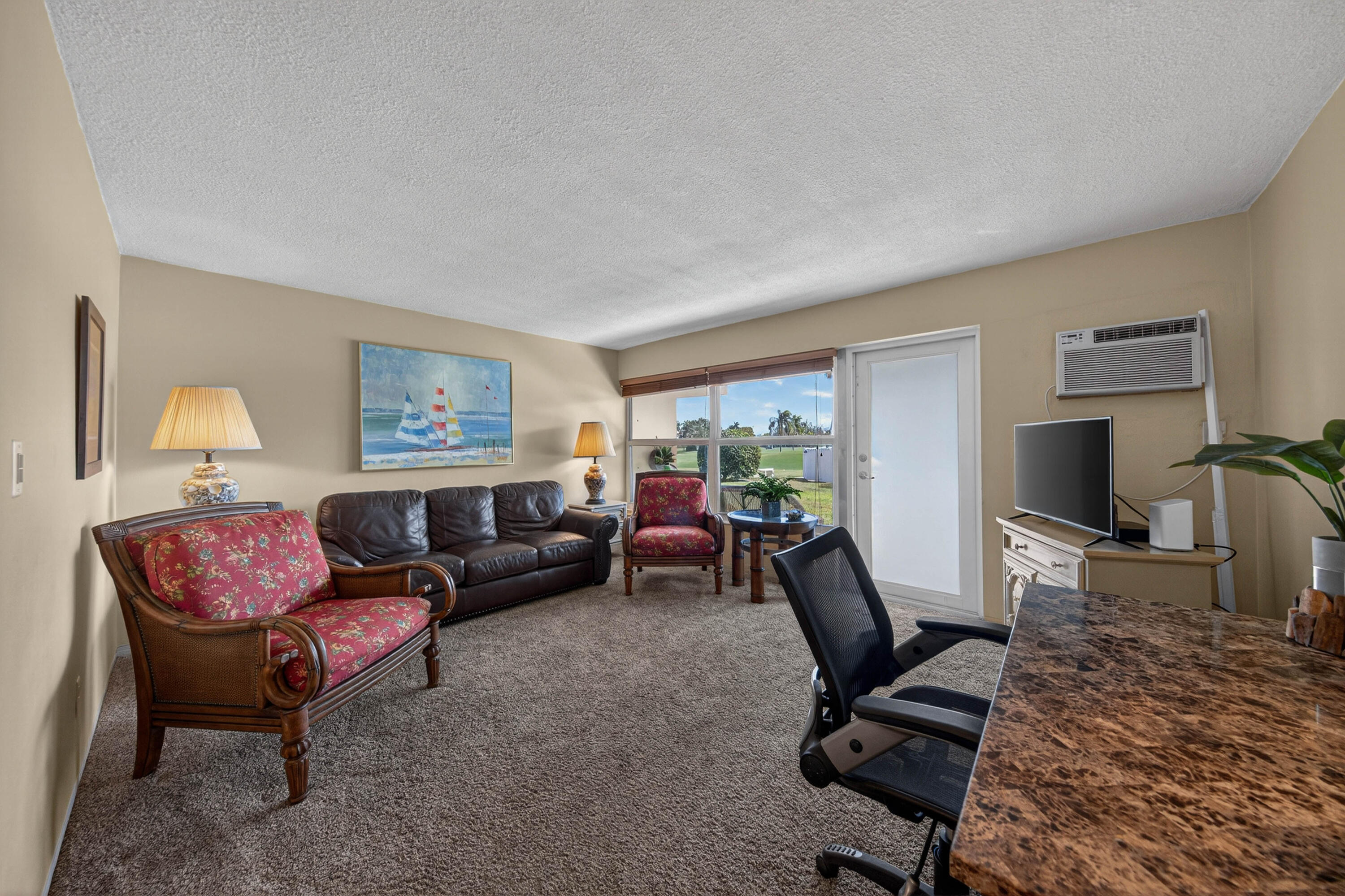 COUNTRY CLUB TERRACE CO-OP - Residential