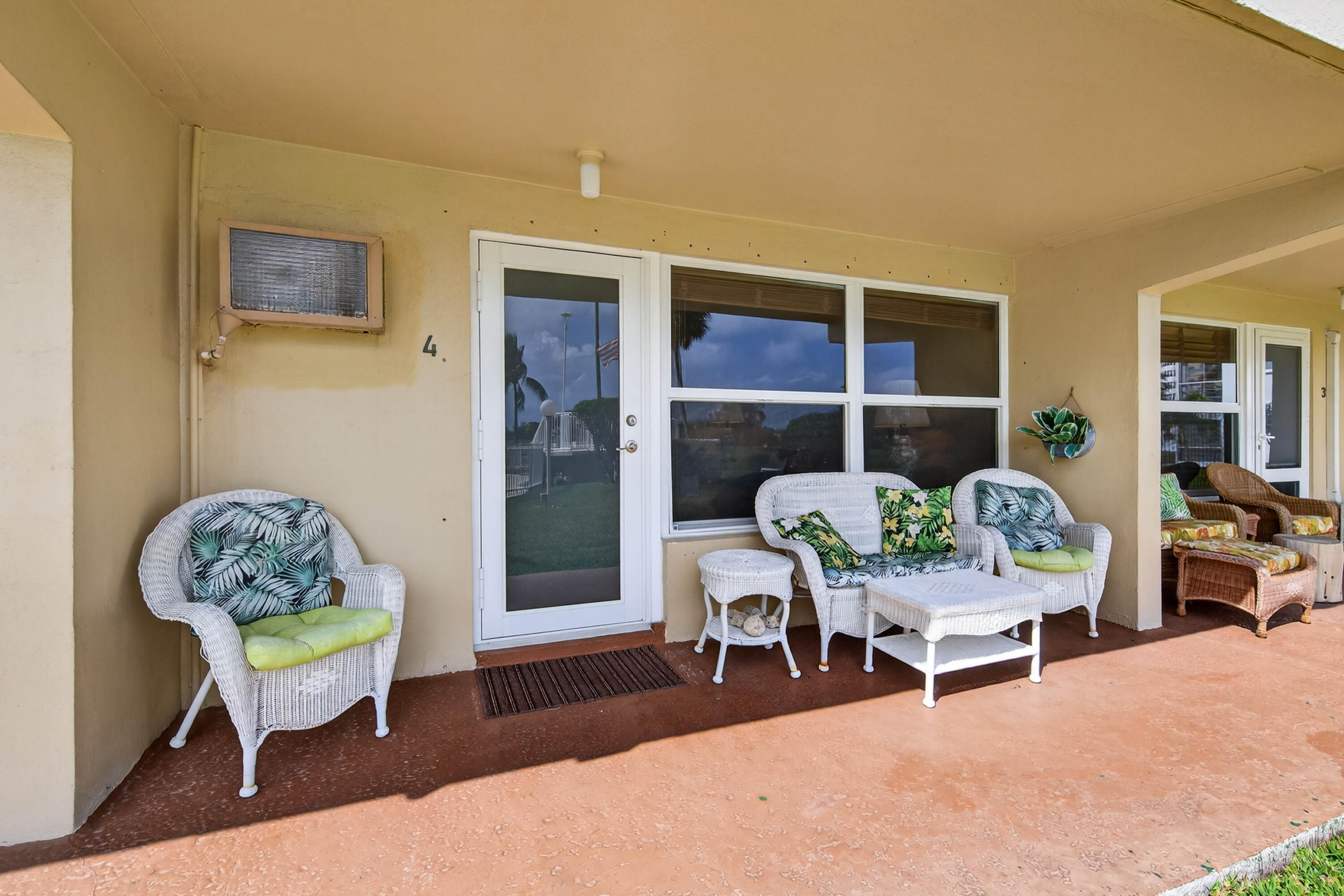 COUNTRY CLUB TERRACE CO-OP - Residential