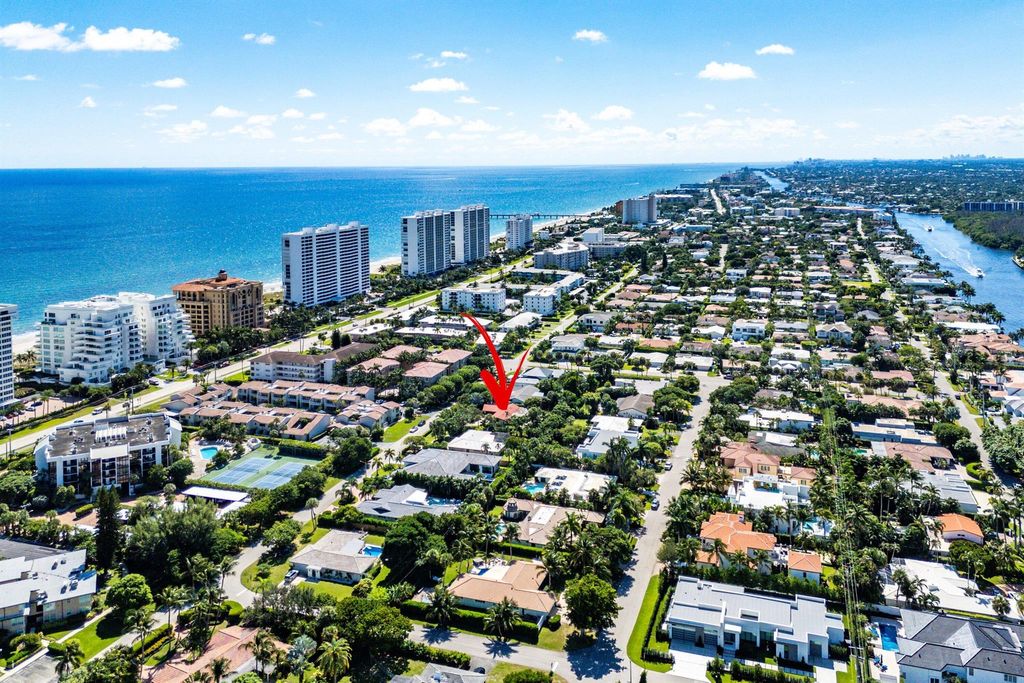 Photo of 2301 Banyan Road, Boca Raton, FL 33432 (MLS # R11135018)