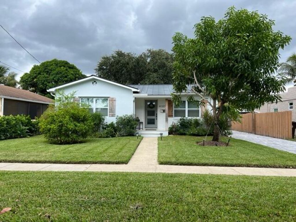 Photo of 4107 Garden Avenue, West Palm Beach, FL 33405 (MLS # R11102820)