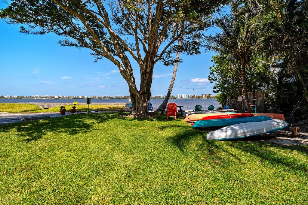 Photo of 1516 S Lakeside Drive #117, Lake Worth Beach, FL 33460 (MLS # R11112063)