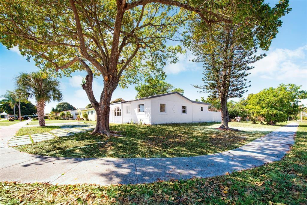 COMMONWEALTH PARK SEC 1 - Residential