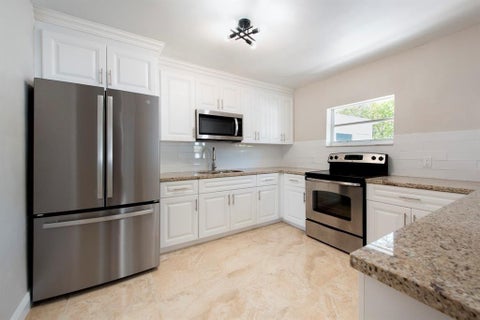 Tiny photo for 1031 SW 6th Way, Deerfield Beach, FL 33441 (MLS # B26008534)