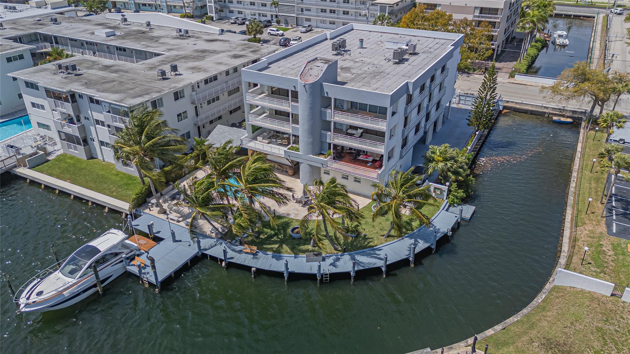 GOLDEN ISLES SEC C - Residential Lease