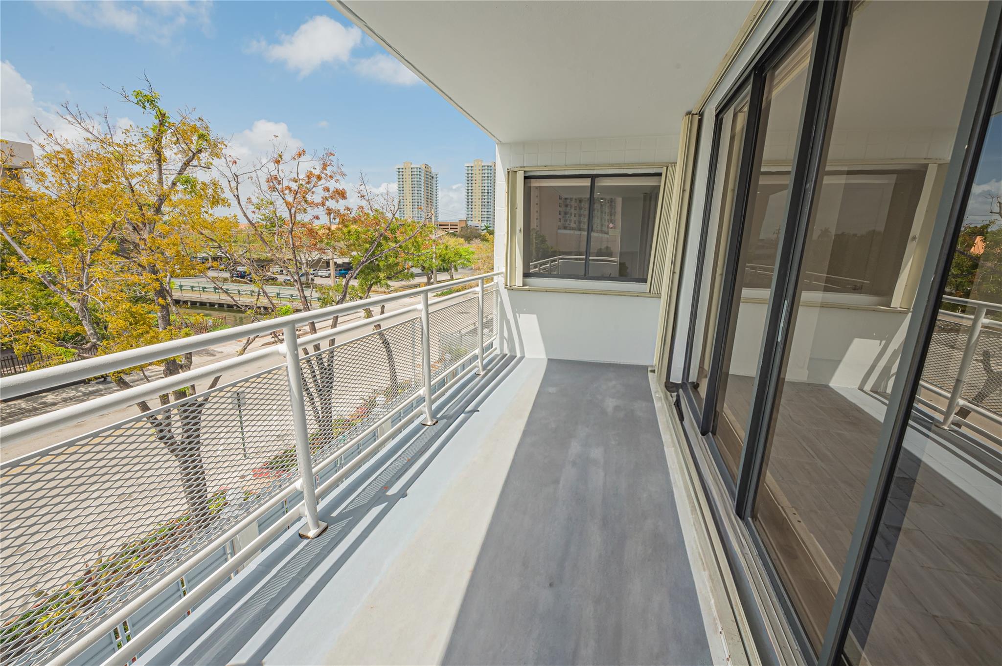 GOLDEN ISLES SEC C - Residential Lease