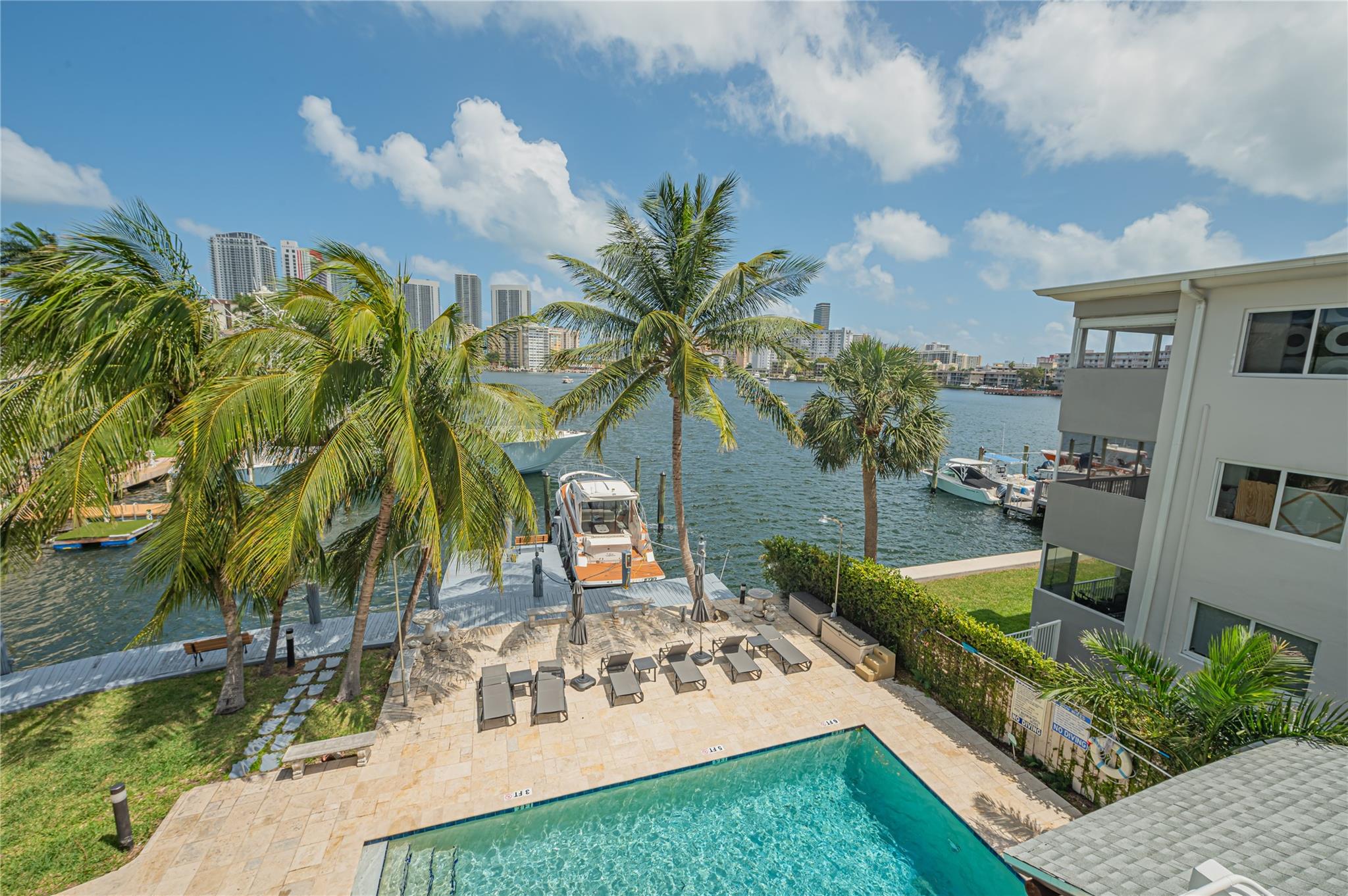 GOLDEN ISLES SEC C - Residential Lease