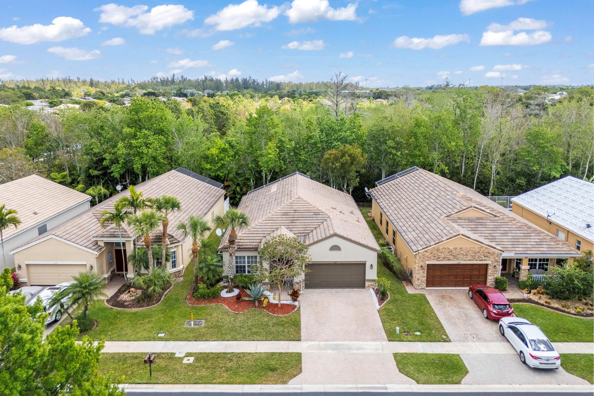 5780 Saddle Trail Ln