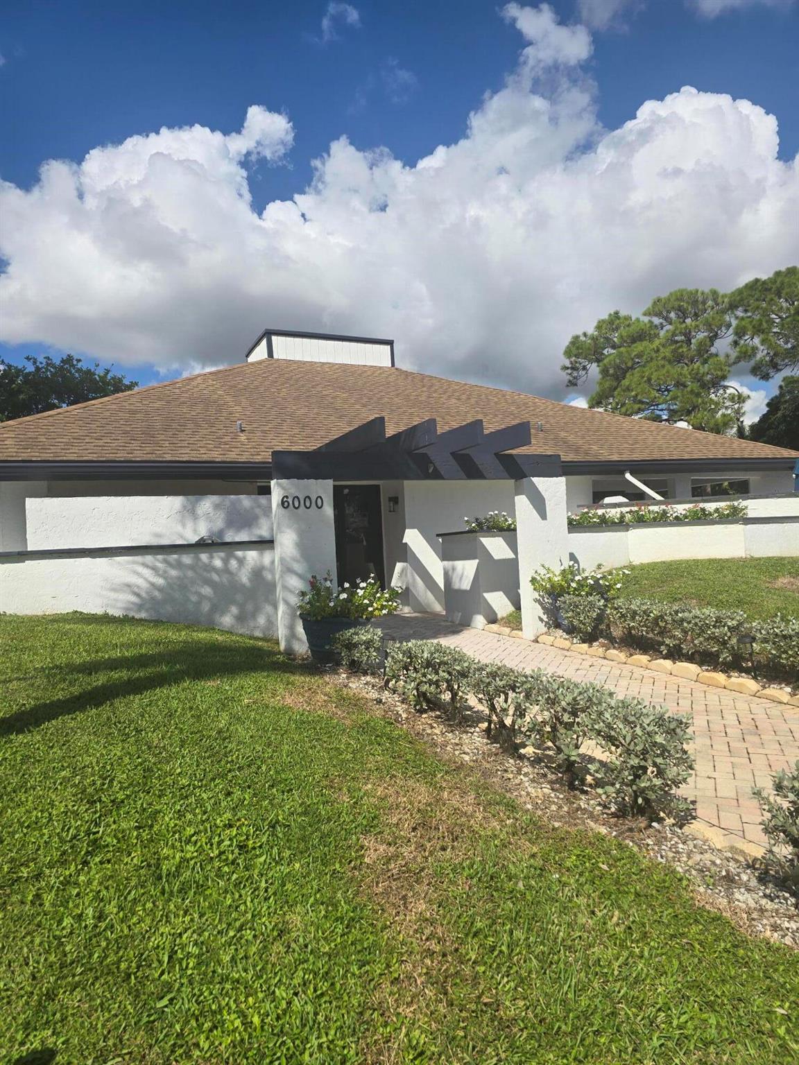 VILLAGES OF WOODLAKE 2 - Residential