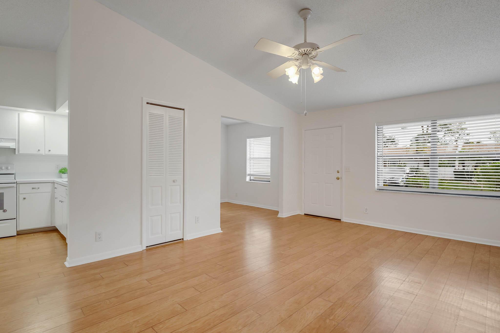 VILLAGES OF WOODLAKE 2 - Residential