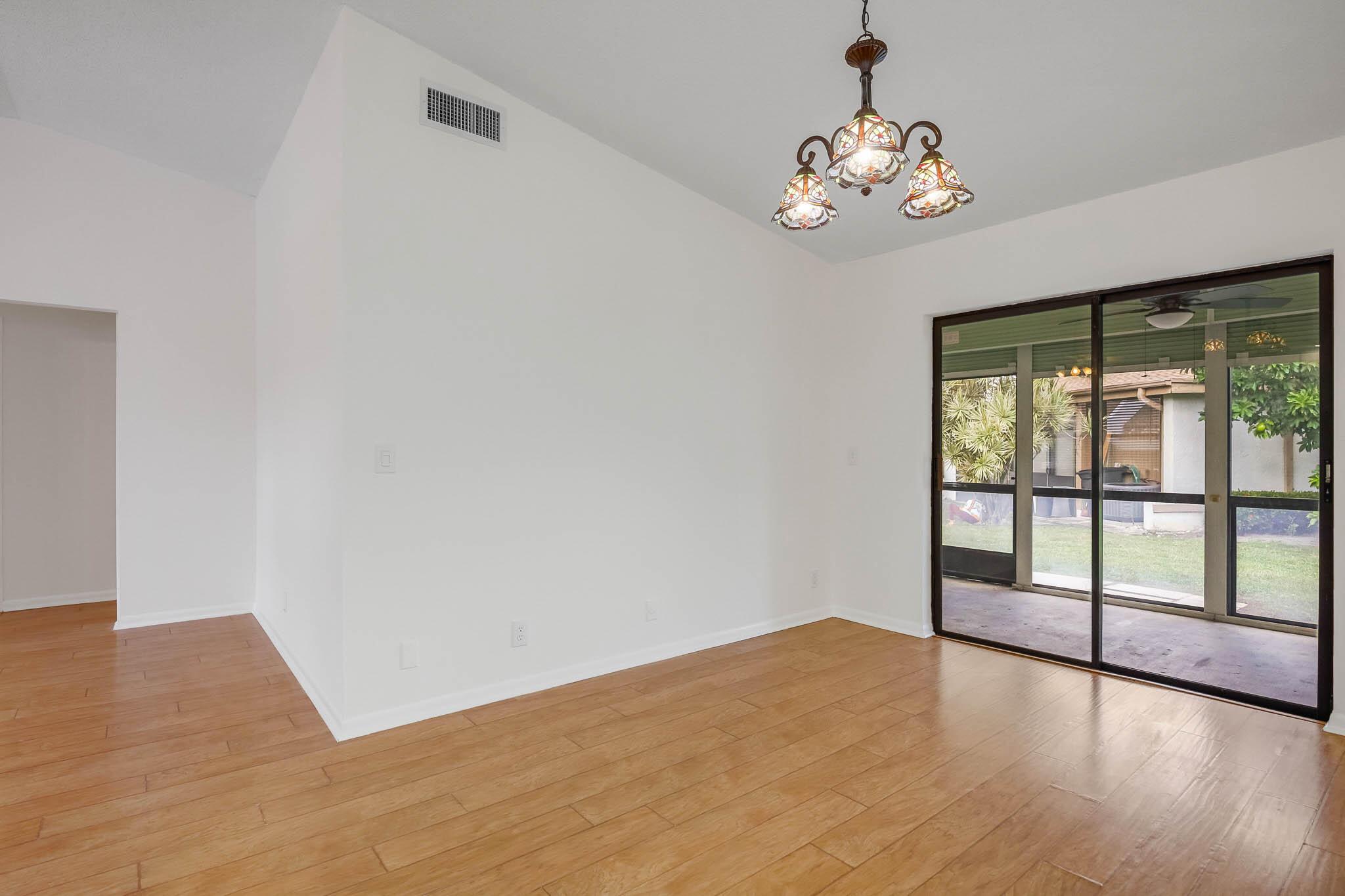 VILLAGES OF WOODLAKE 2 - Residential