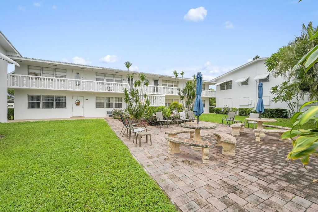 Photo of 312 Sheffield M, West Palm Beach, FL 33417 (MLS # R11152975)