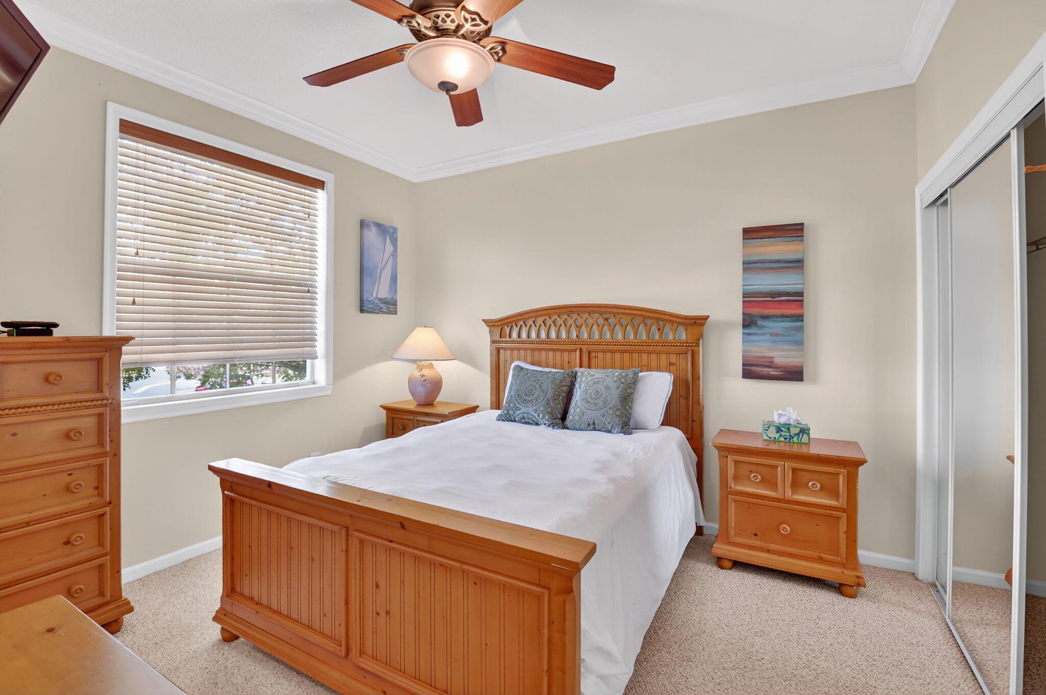 PINES OF BOCA BARWOOD CON - Residential