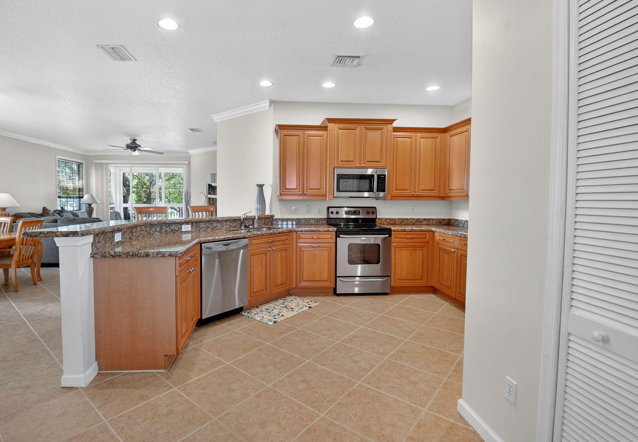 PINES OF BOCA BARWOOD CONDO - Residential