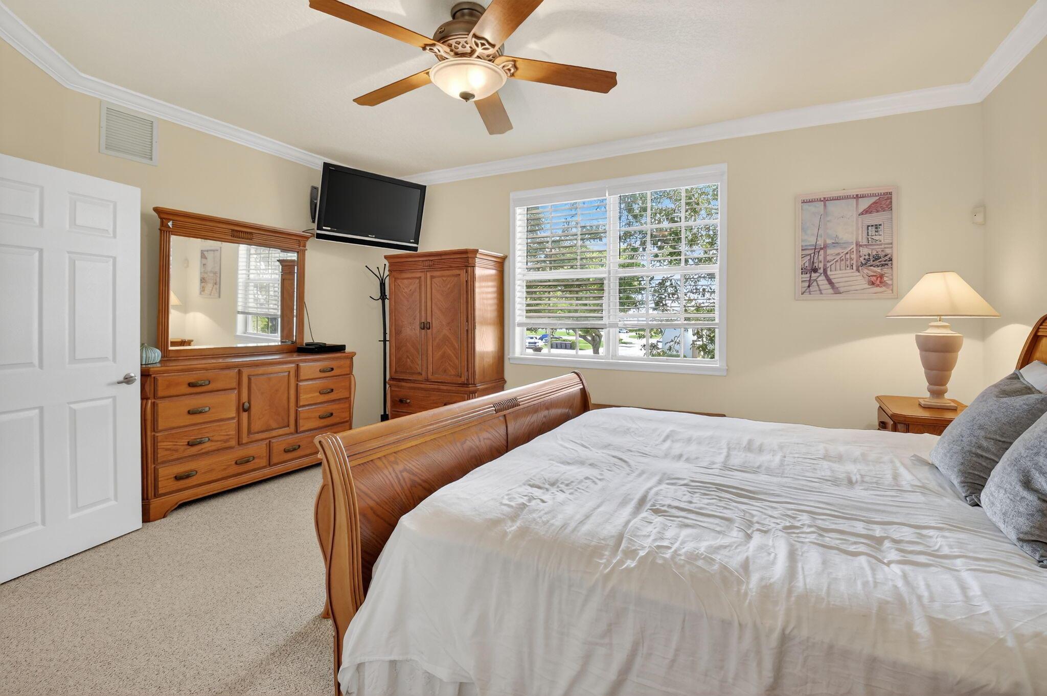 PINES OF BOCA BARWOOD CON - Residential