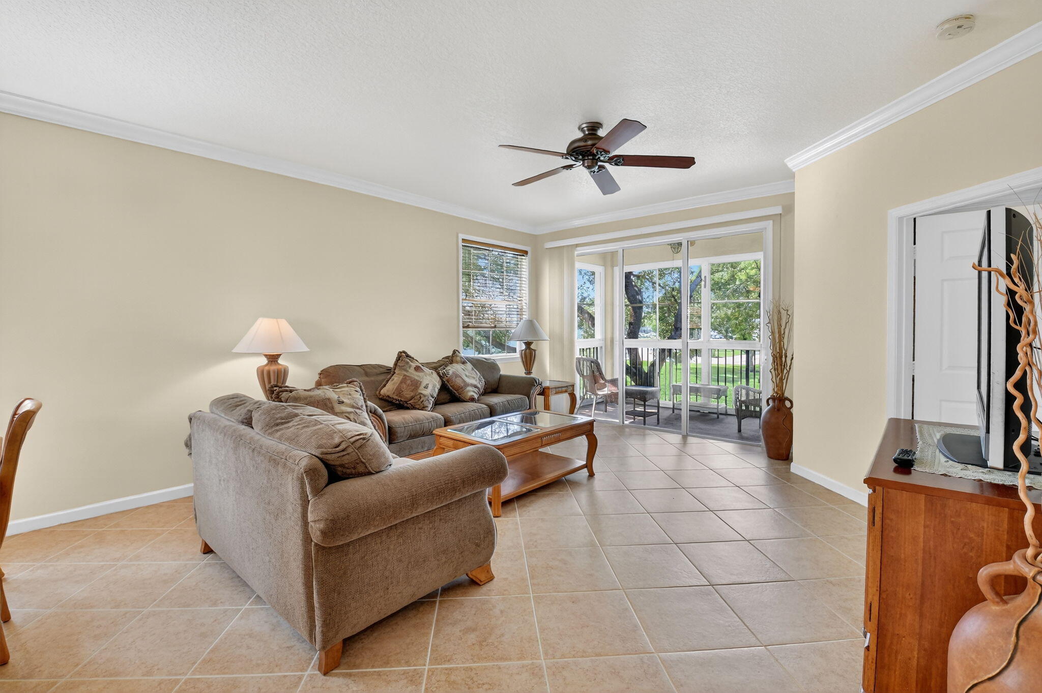 PINES OF BOCA BARWOOD CONDO - Residential