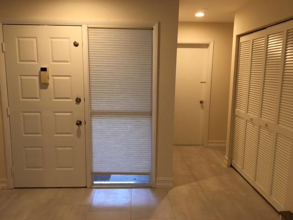 Photo of 20827 Via Valencia Drive, Boca Raton, FL 33433 (MLS # R10719735)