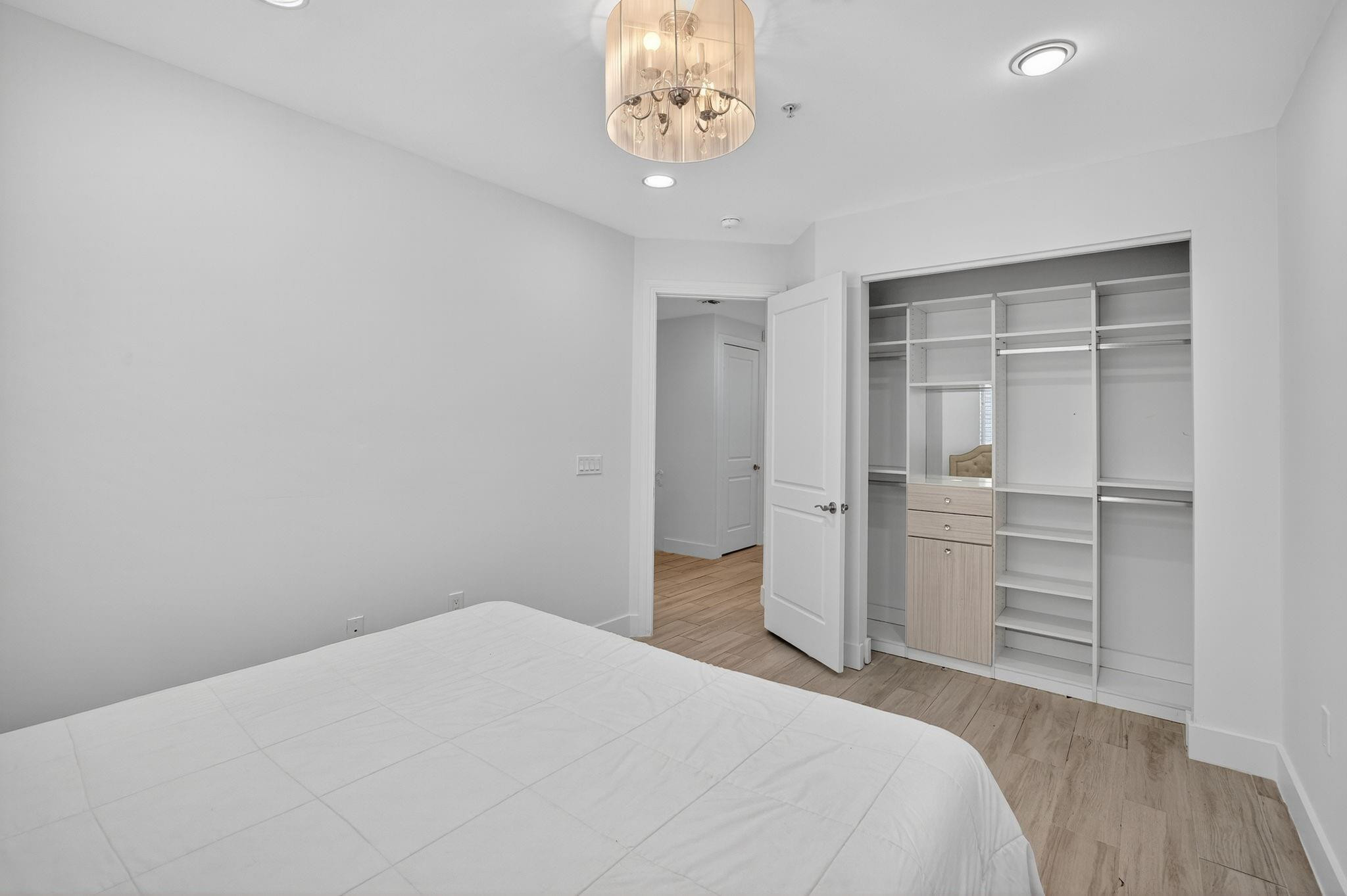 Marbella Townhomes - Residential Lease