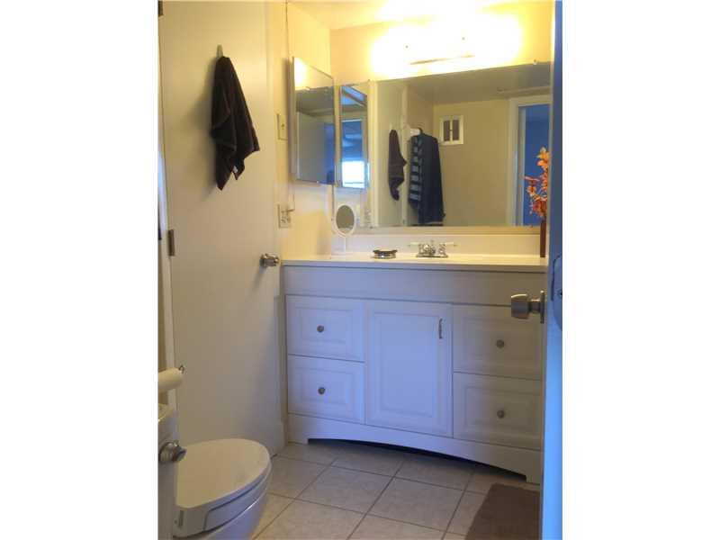 OAKLAND GROVE VILLAGE - Residential