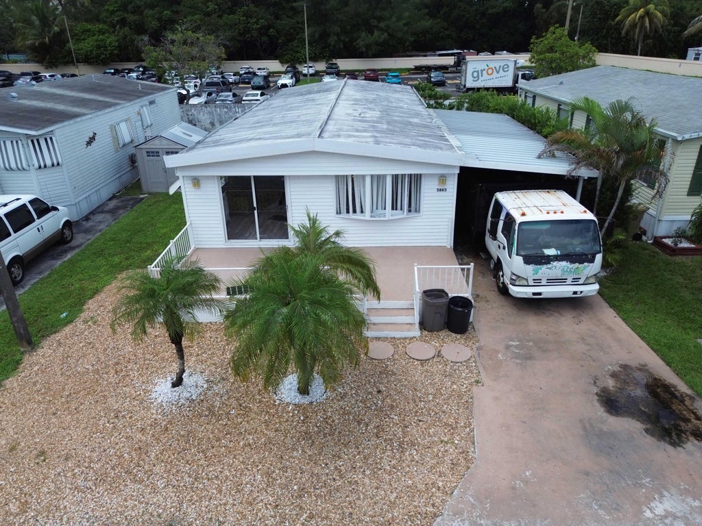 Photo of 5863 SW 29th Avenue, Fort Lauderdale, FL 33312 (MLS # B26076853)