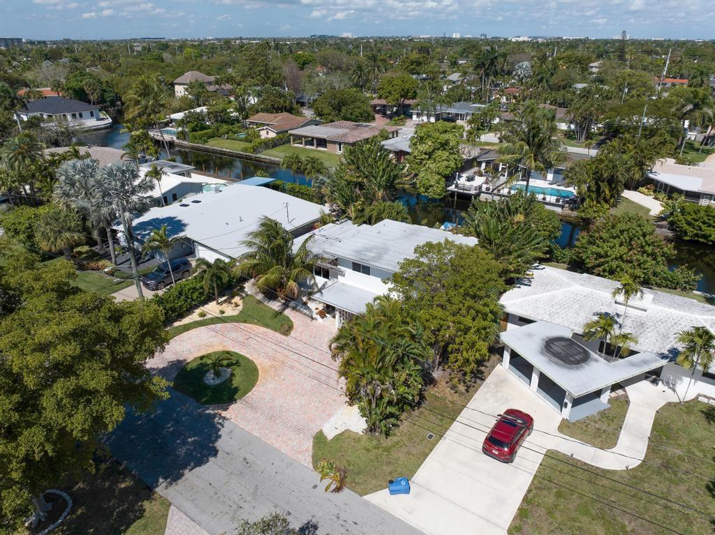 CORAL TERRACE - Residential Lease