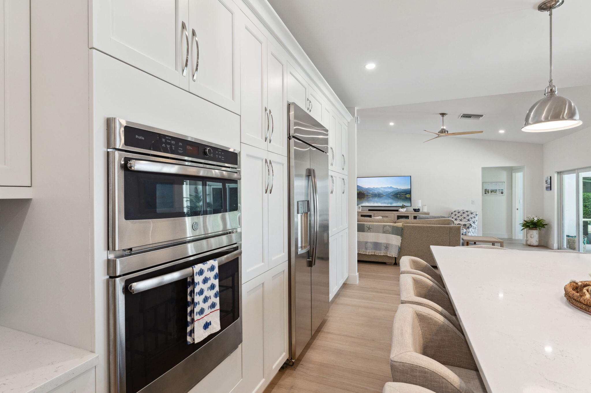 LAKE SHORES LANTANA - Residential