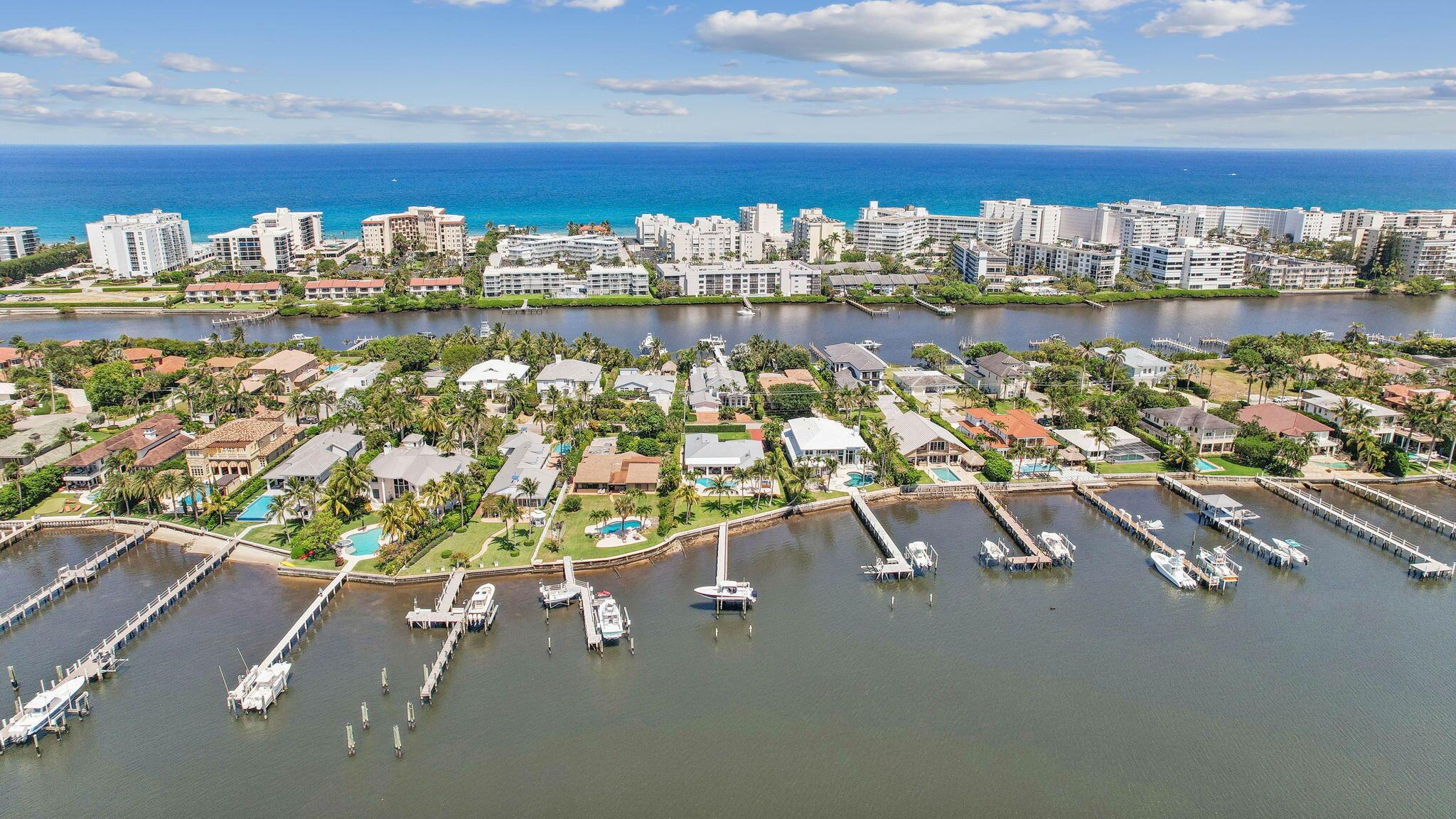 LAKE SHORES LANTANA - Residential