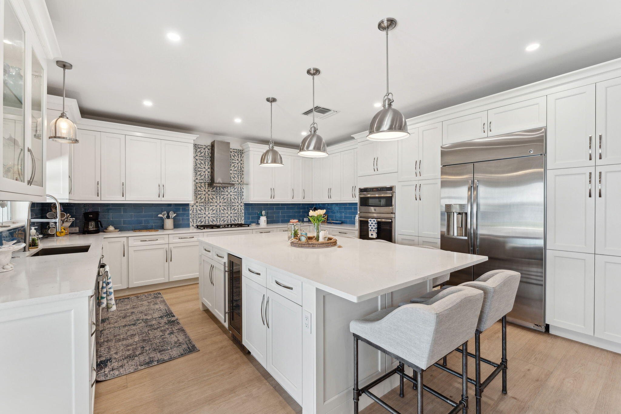 LAKE SHORES LANTANA - Residential