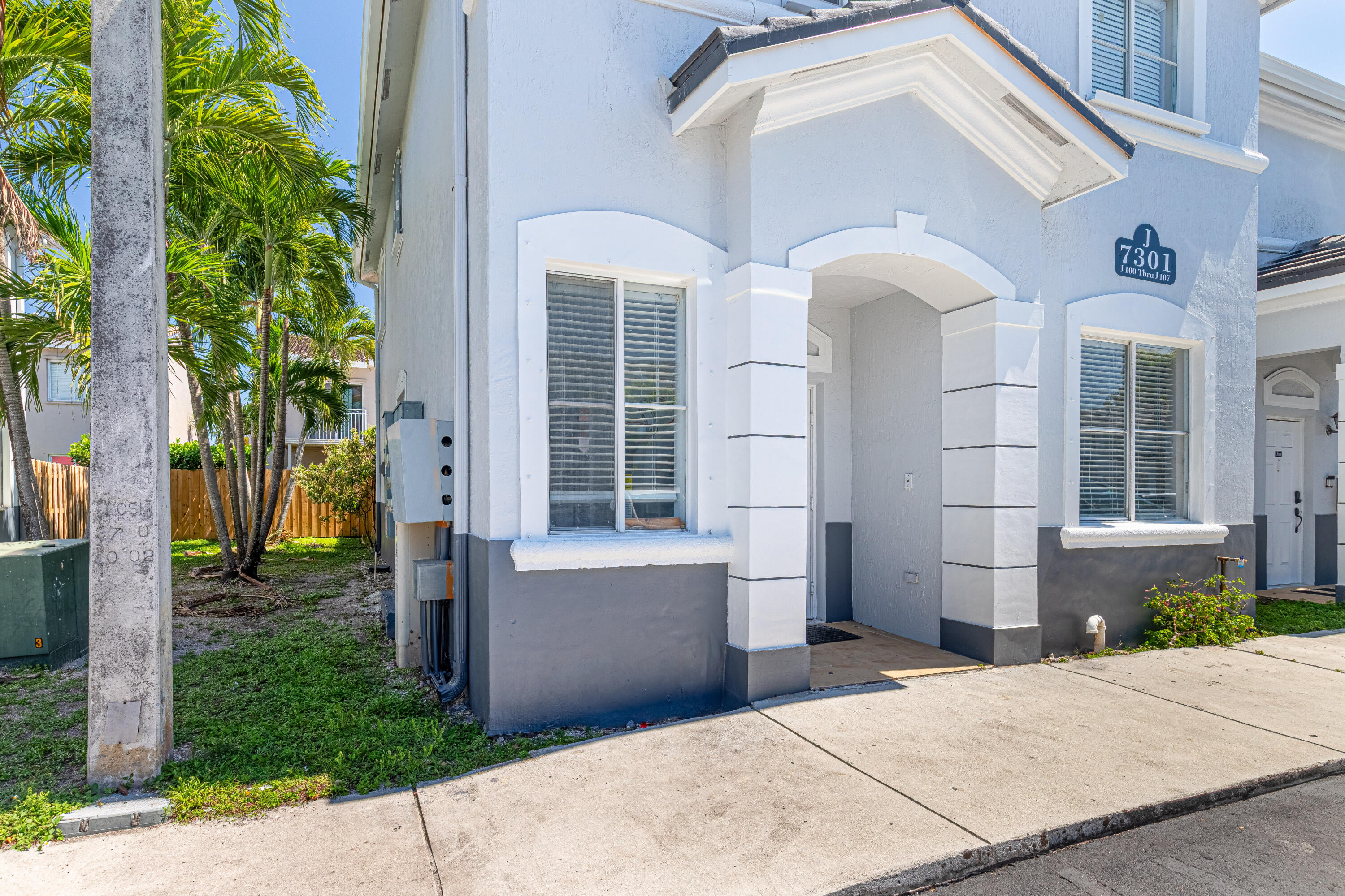 SHOMA VILLAS II AT COUNTRY CLUB - Residential